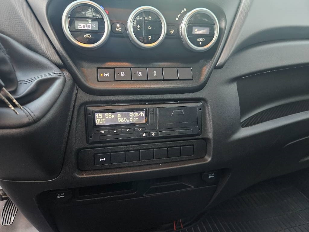 Caminhão reboque novo Iveco Daily 72C18/P: foto 16