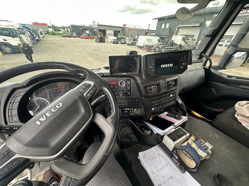 Iveco S-Way AD 260S48 - Camião grua: foto 5 Iveco S-Way AD 260S48 - Camião grua: foto 5