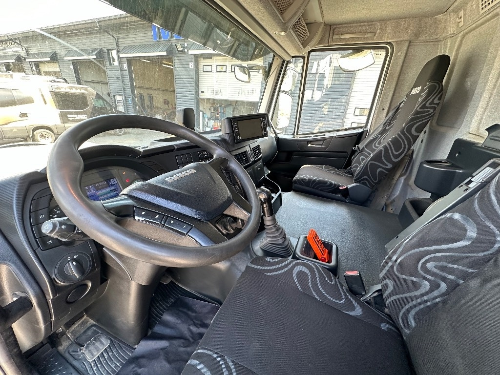 Camião polibenne Iveco Stralis 260S33 6x2*4 CNG: foto 14