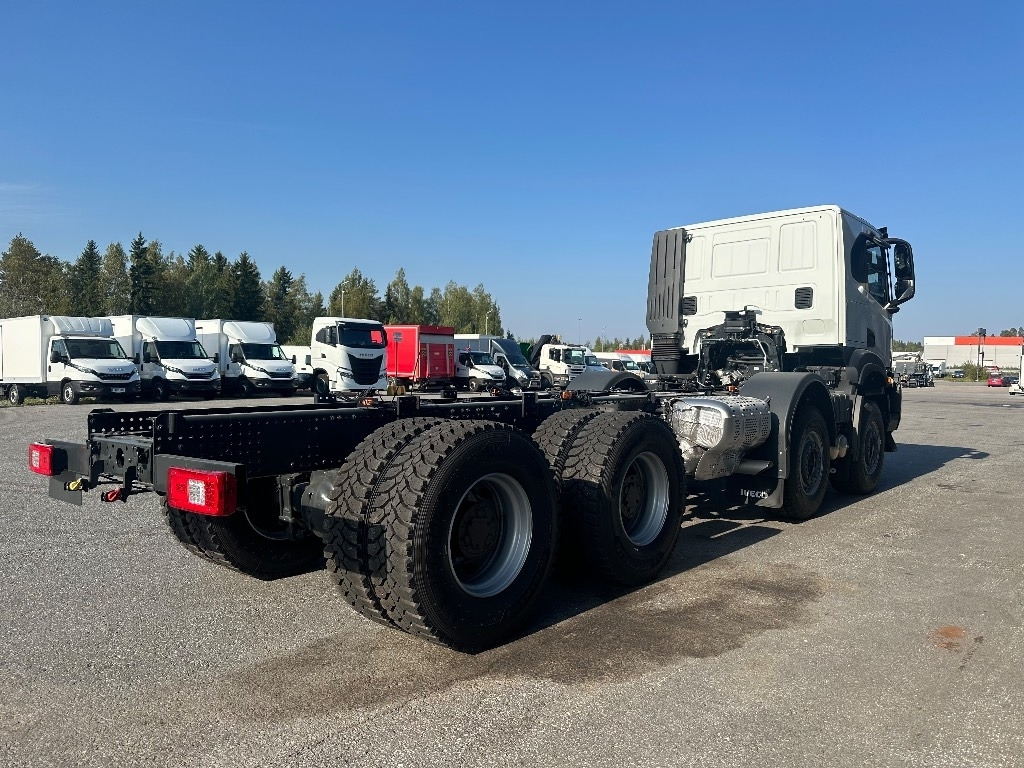 Iveco T-Way 410T510 8x4 - Camião chassi: foto 4 Iveco T-Way 410T510 8x4 - Camião chassi: foto 4