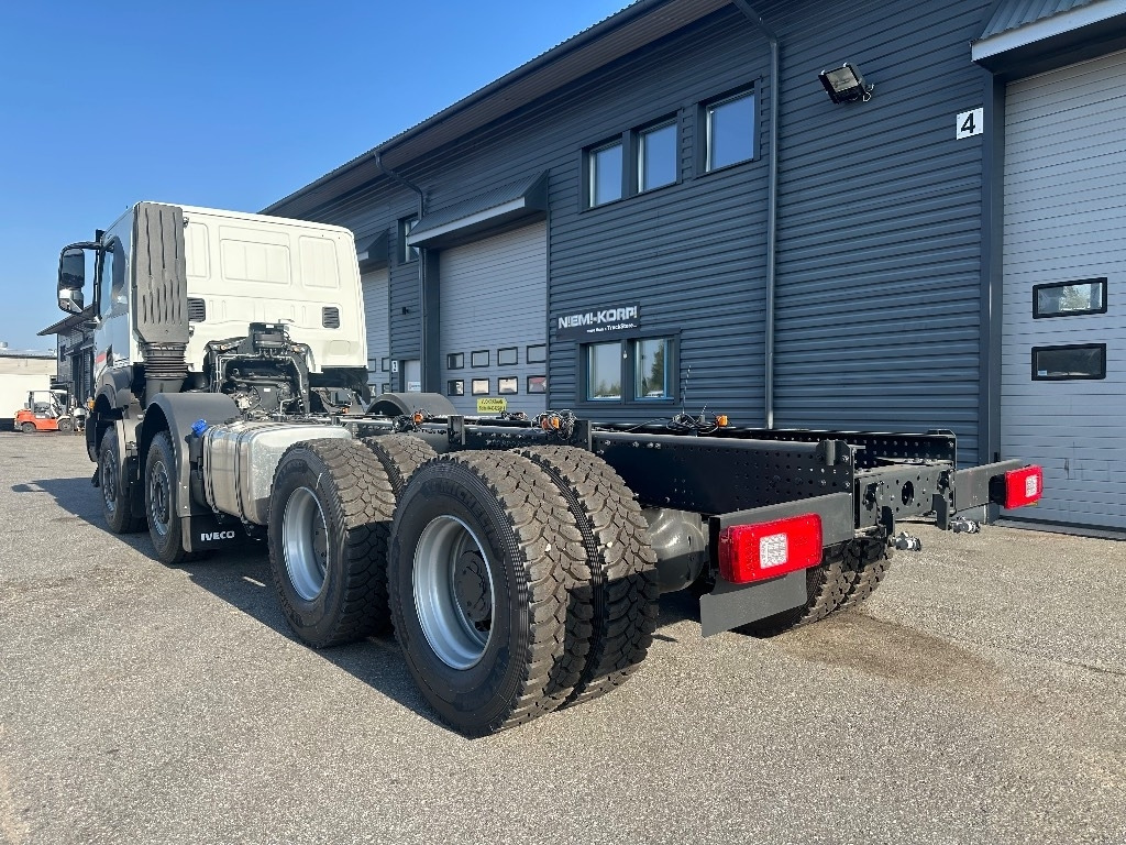 Iveco T-Way 410T510 8x4 - Camião chassi: foto 5 Iveco T-Way 410T510 8x4 - Camião chassi: foto 5