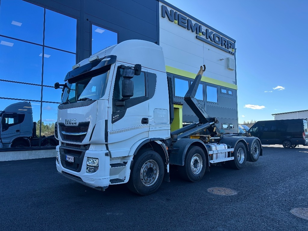 Iveco X-Way AS35S560 8x2 - Camião polibenne: foto 1 Iveco X-Way AS35S560 8x2 - Camião polibenne: foto 1