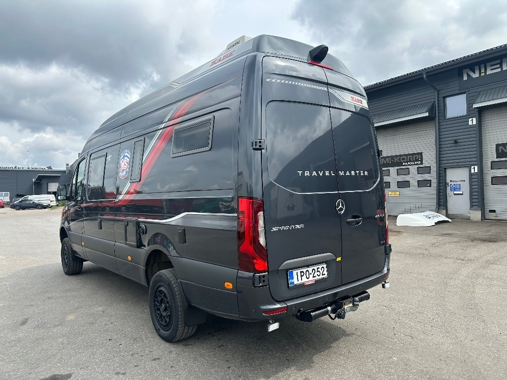 Mercedes-Benz 419 4x4 KABE - Campervan: foto 5 Mercedes-Benz 419 4x4 KABE - Campervan: foto 5