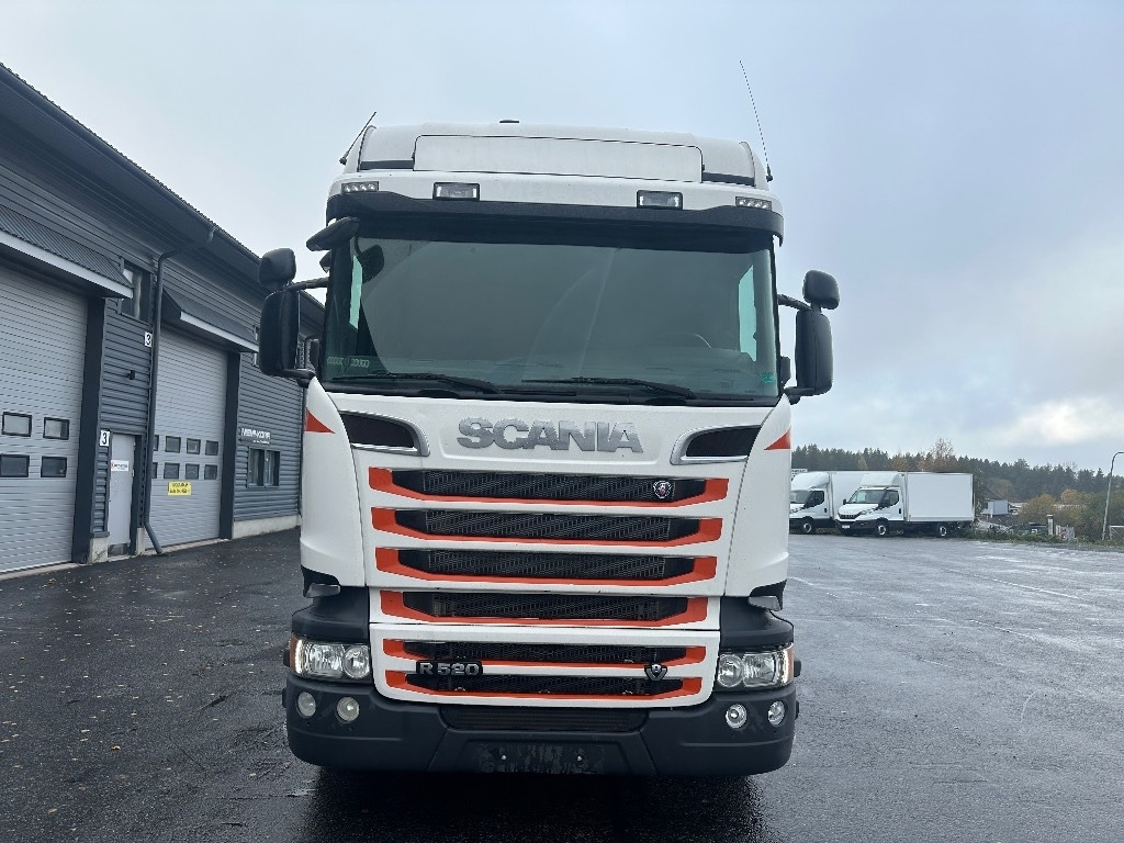 Scania R520 8x2/4 - Camião com sistema de cabo: foto 2 Scania R520 8x2/4 - Camião com sistema de cabo: foto 2