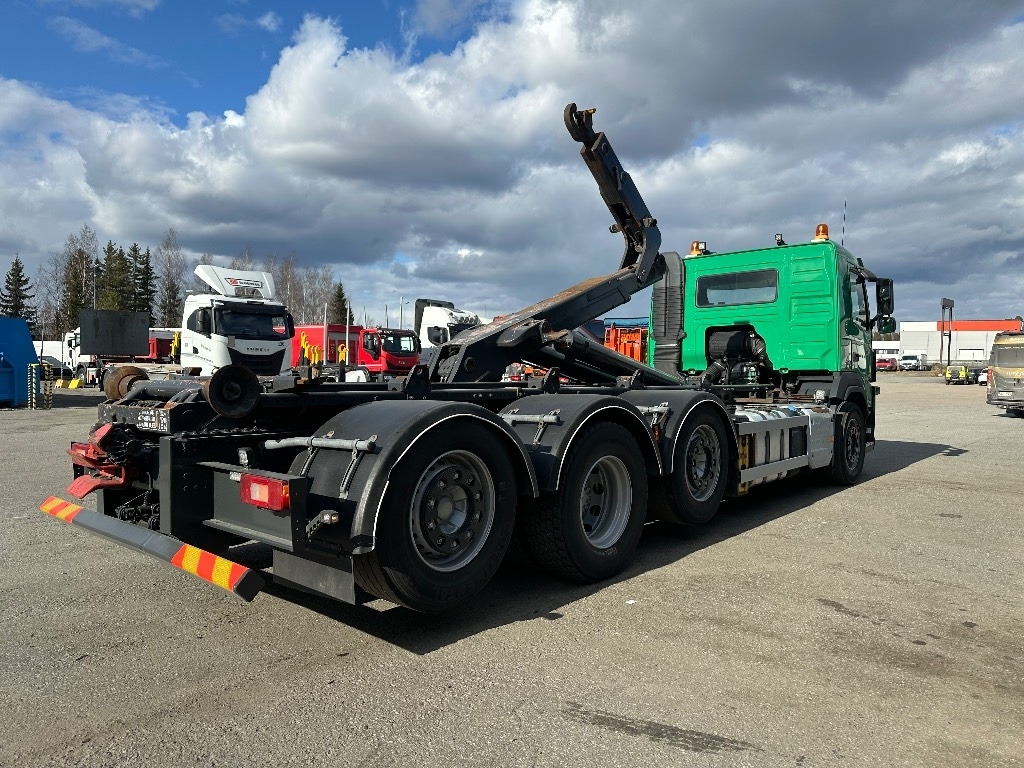 Volvo FM 420 8x2/4 - Camião polibenne: foto 3 Volvo FM 420 8x2/4 - Camião polibenne: foto 3