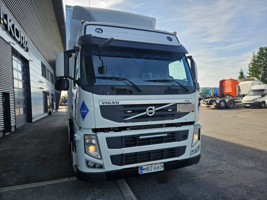 Volvo FM11 - Camião furgão: foto 2 Volvo FM11 - Camião furgão: foto 2