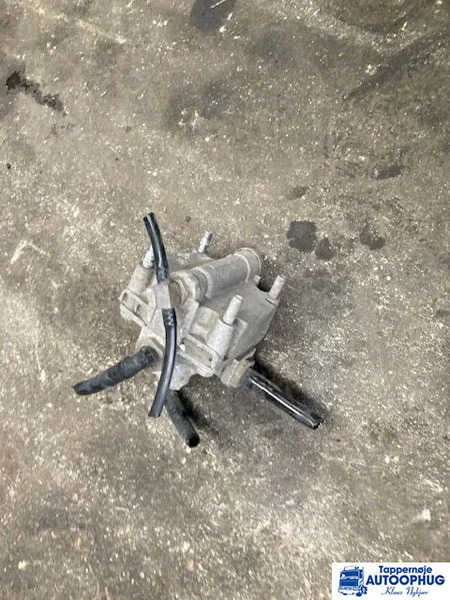 DAF Relay valave – DAF 1808338 - Relé por Camião: foto 1 DAF Relay valave – DAF 1808338 - Relé por Camião: foto 1