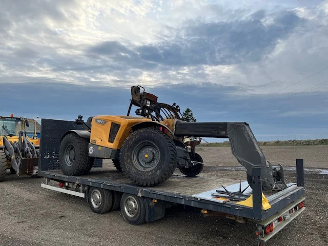 LIEBHERR T55-7S - Empilhador telescópico: foto 1 LIEBHERR T55-7S - Empilhador telescópico: foto 1