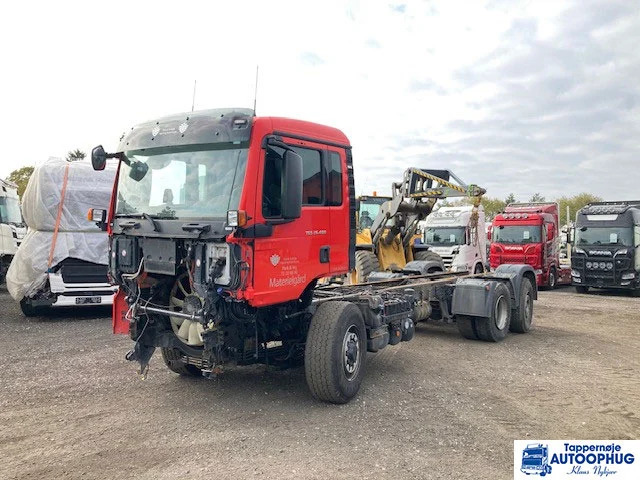 MAN TGS 26.460 6X4/4 Hydrodrive – Motor PTO - Camião chassi: foto 1 MAN TGS 26.460 6X4/4 Hydrodrive – Motor PTO - Camião chassi: foto 1