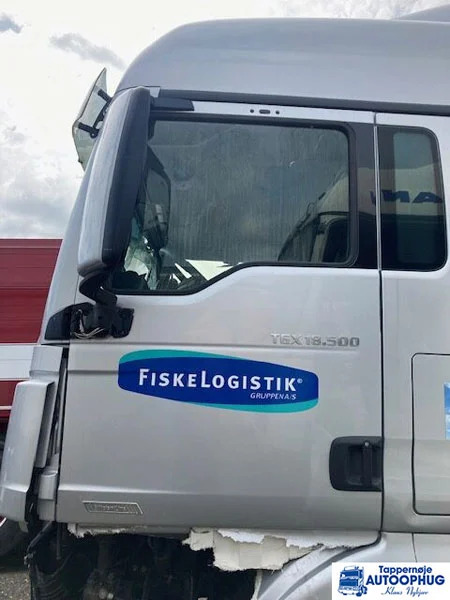 MAN TGX dør – door LH oem: 81.62600-4129 - Carroceria e exterior por Camião: foto 1 MAN TGX dør – door LH oem: 81.62600-4129 - Carroceria e exterior por Camião: foto 1