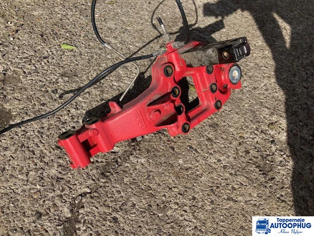 DAF cabin bracket – DAF 1922170 - Peça de reposição por Camião: foto 1 DAF cabin bracket – DAF 1922170 - Peça de reposição por Camião: foto 1