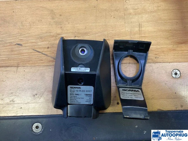 Scania ECU GMS P/N: 2148226 / 2559113 - Centralina electrónica por Camião: foto 5 Scania ECU GMS P/N: 2148226 / 2559113 - Centralina electrónica por Camião: foto 5