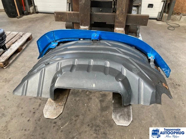 Scania Forhjuls skærm Scania 2599545 , 2298021 , 2297991 - Carroceria e exterior por Camião: foto 2 Scania Forhjuls skærm Scania 2599545 , 2298021 , 2297991 - Carroceria e exterior por Camião: foto 2