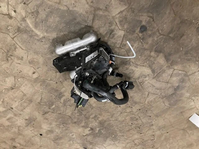 Scania Heater – Oliefyr 6kw – Scania 3034224 - Sistema elétrico por Camião: foto 1 Scania Heater – Oliefyr 6kw – Scania 3034224 - Sistema elétrico por Camião: foto 1