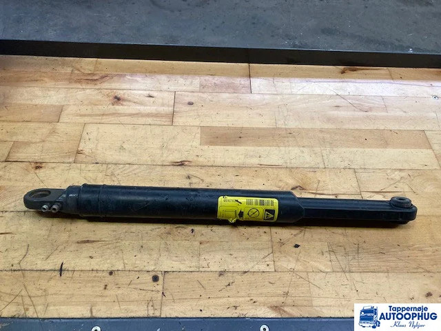 Scania cab tilt cylinder Scania 2567558 - Carroceria e exterior por Camião: foto 1 Scania cab tilt cylinder Scania 2567558 - Carroceria e exterior por Camião: foto 1