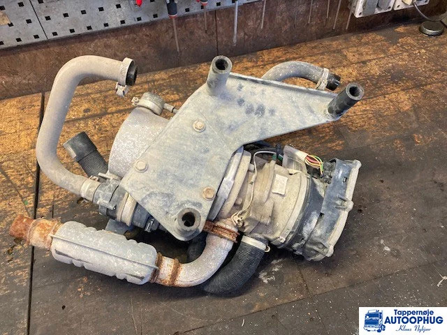 Volvo Oliefyr – Parking heater Volvo 82699381 - Sistema elétrico por Camião: foto 2 Volvo Oliefyr – Parking heater Volvo 82699381 - Sistema elétrico por Camião: foto 2