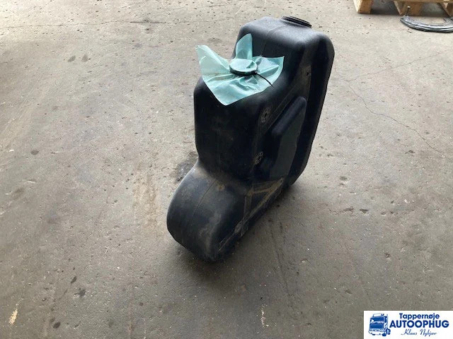 Volvo adblue tank – Volvo 23225656 - Tanque para AdBlue por Camião: foto 3 Volvo adblue tank – Volvo 23225656 - Tanque para AdBlue por Camião: foto 3