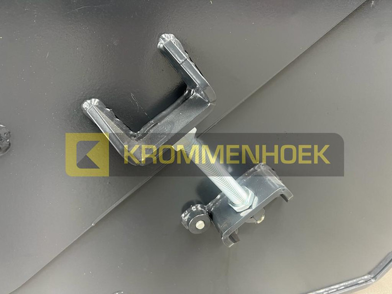 Bobcat Cangini SPZ180 1800 mm Bezem - Vassoura: foto 5 Bobcat Cangini SPZ180 1800 mm Bezem - Vassoura: foto 5