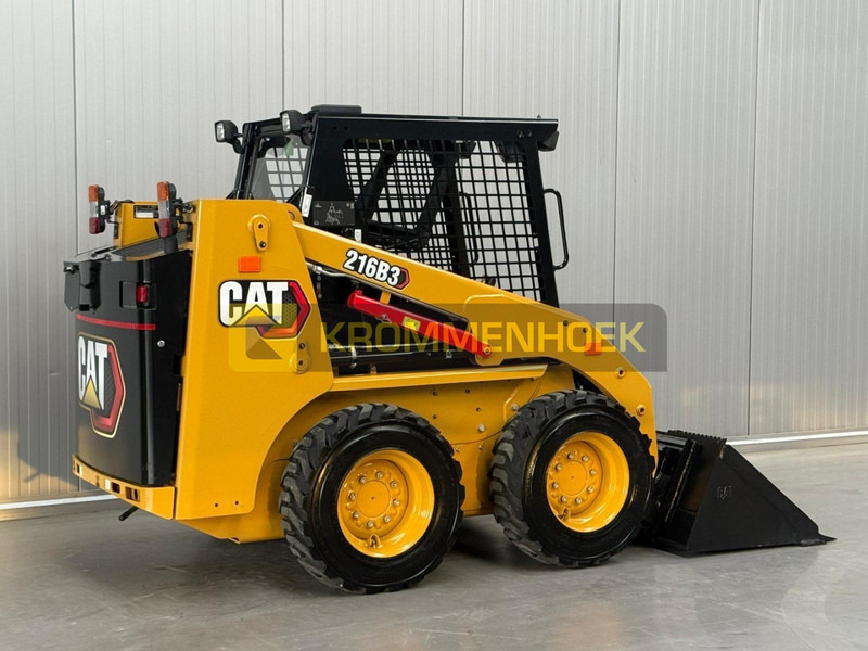 Caterpillar 216 B3 - Mini pá carregadora: foto 4 Caterpillar 216 B3 - Mini pá carregadora: foto 4