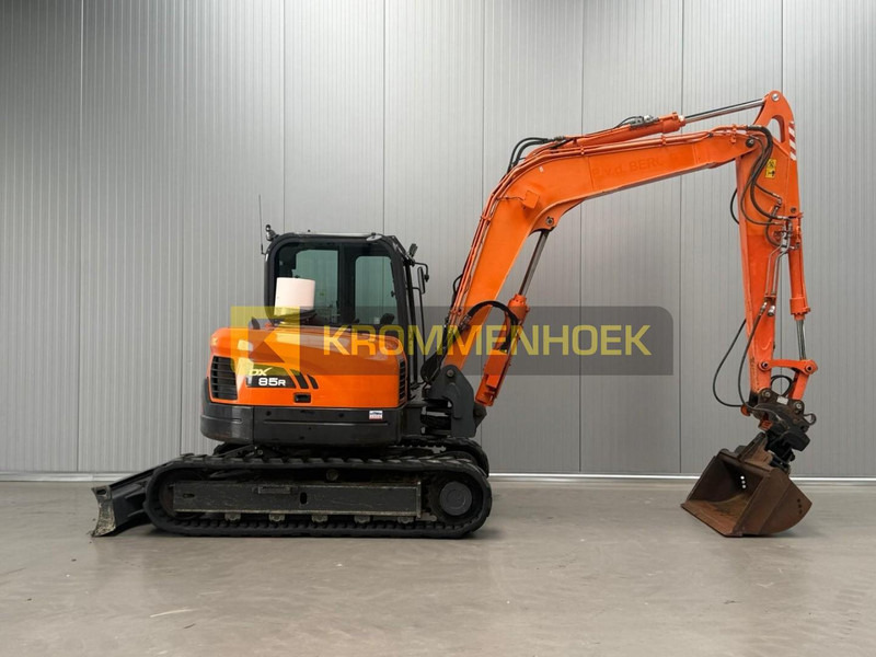 Doosan DX 85R-3 - Mini escavadeira: foto 5 Doosan DX 85R-3 - Mini escavadeira: foto 5