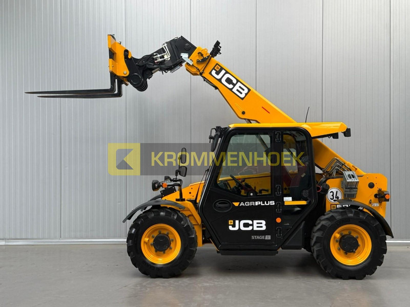 JCB 525-60 Agri plus - Empilhador telescópico: foto 1 JCB 525-60 Agri plus - Empilhador telescópico: foto 1