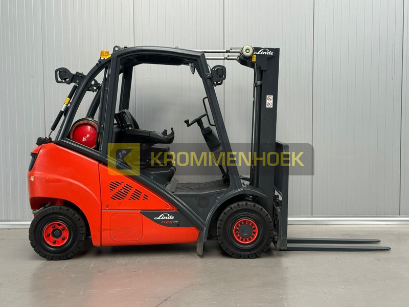 Linde H 25 T - Empilhadeira a gás: foto 5 Linde H 25 T - Empilhadeira a gás: foto 5