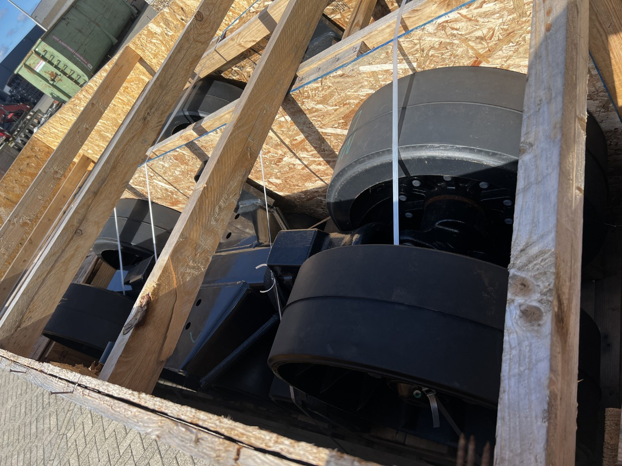 CNH combine - Rasto por Ceifeira debulhadora: foto 1 CNH combine - Rasto por Ceifeira debulhadora: foto 1