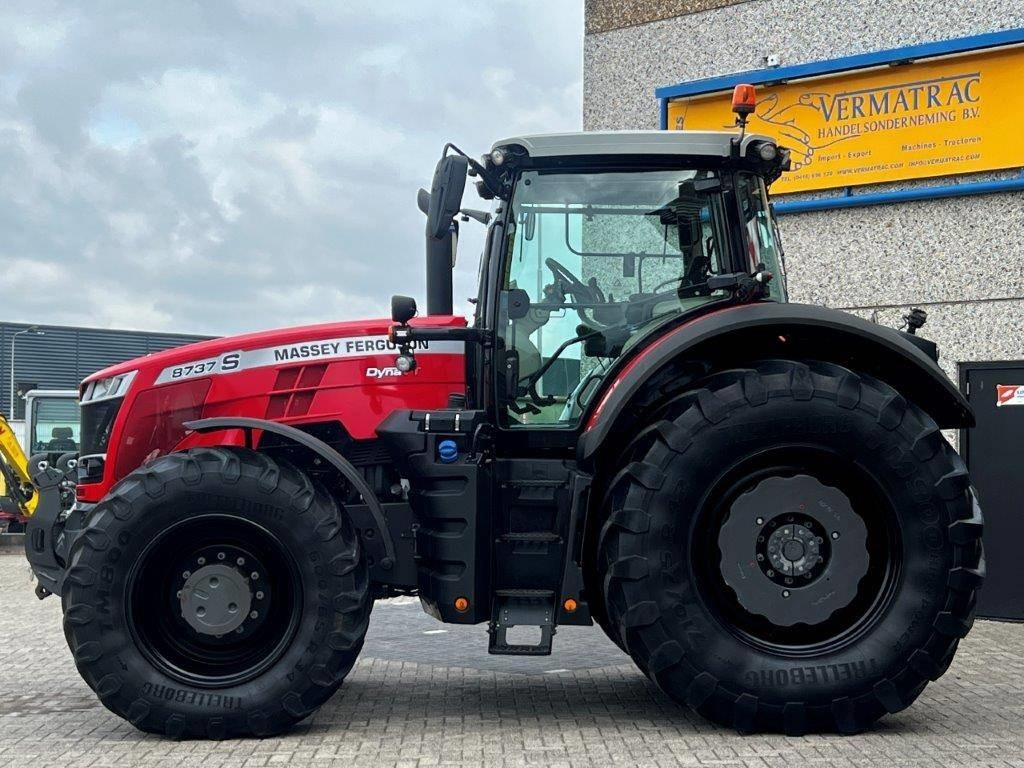Massey Ferguson 8737S Exclusive, DYNA VT, 3695 hours, 2021!! - Trator: foto 2 Massey Ferguson 8737S Exclusive, DYNA VT, 3695 hours, 2021!! - Trator: foto 2