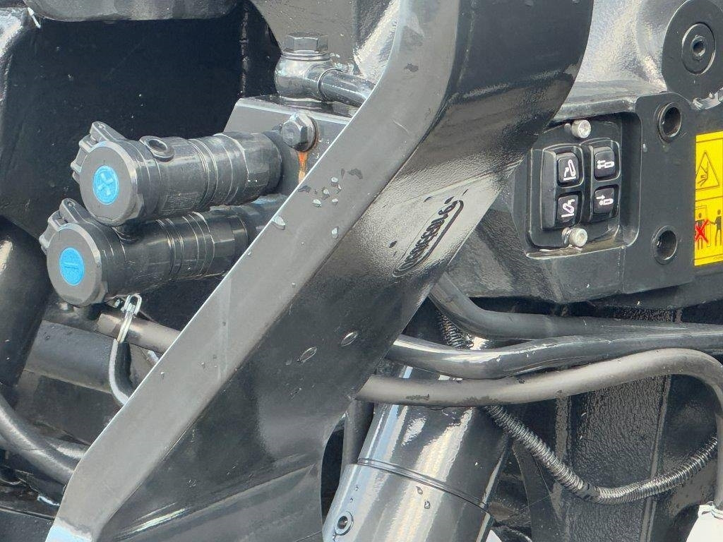 New Holland T6.180 Dynamic Command, frontlinkage, Stage V, GPS - Trator: foto 5 New Holland T6.180 Dynamic Command, frontlinkage, Stage V, GPS - Trator: foto 5