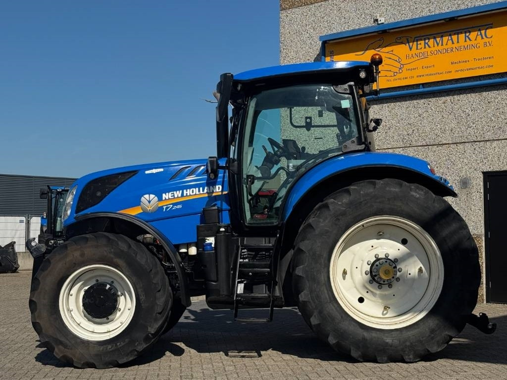 New Holland T7.245 Auto Command, GPS complete, frontlinkage - Trator: foto 2 New Holland T7.245 Auto Command, GPS complete, frontlinkage - Trator: foto 2