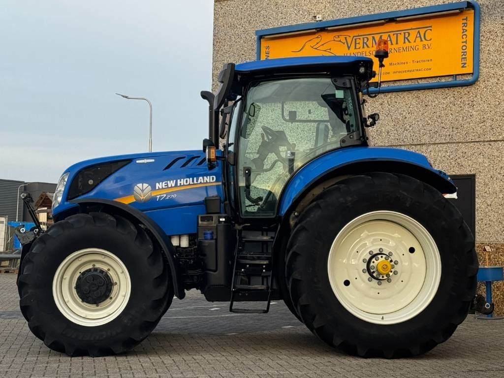 New Holland T7.270 Auto Command, frontlinkage + PTO,1091 hr - Trator: foto 2 New Holland T7.270 Auto Command, frontlinkage + PTO,1091 hr - Trator: foto 2