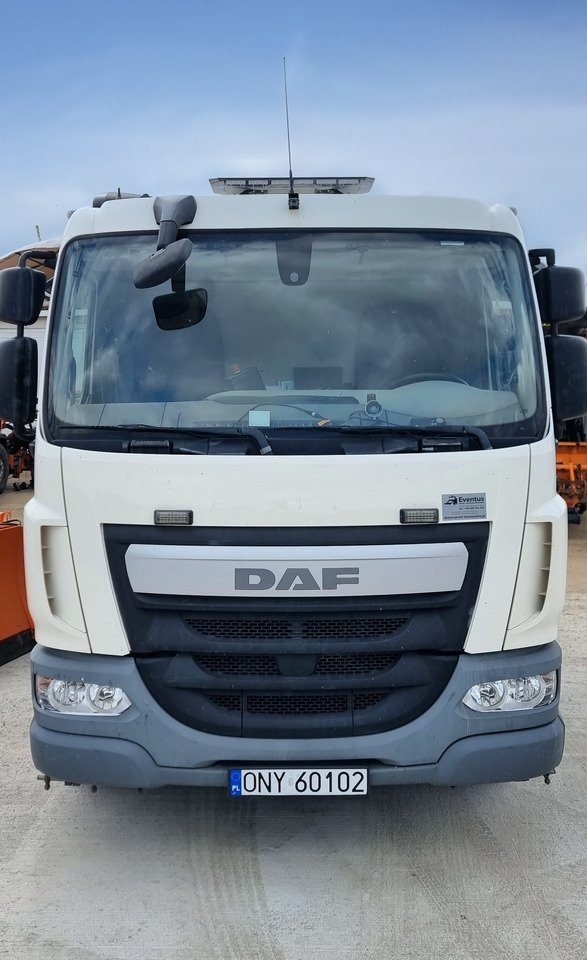 Varredora urbana DAF LF220: foto 7