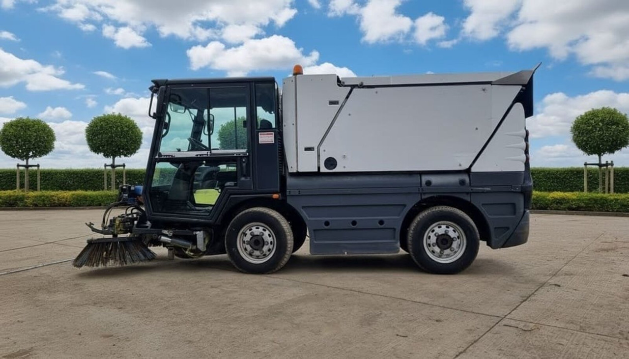 SCHMIDT Swingo 200+ - Varredora urbana: foto 2 SCHMIDT Swingo 200+ - Varredora urbana: foto 2