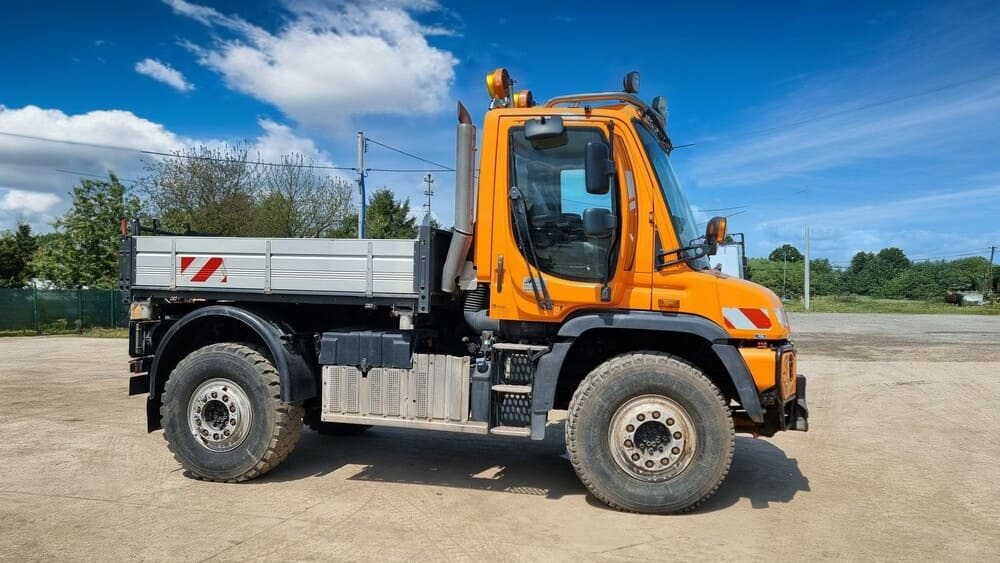 Mercedes-Benz Unimog U527 - Veículo municipal/ Especial: foto 2 Mercedes-Benz Unimog U527 - Veículo municipal/ Especial: foto 2