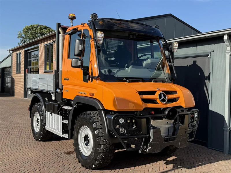 Mercedes-Benz Unimog U 218 Kipper 3 Seats 4WD AGRI Euro 6 - Camião: foto 1 Mercedes-Benz Unimog U 218 Kipper 3 Seats 4WD AGRI Euro 6 - Camião: foto 1
