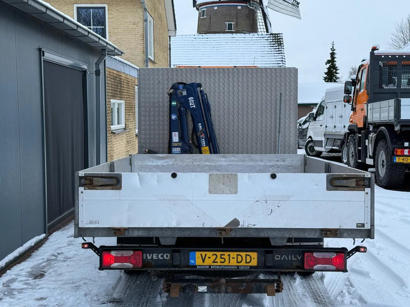 Iveco Daily 40C18 3.0 PICK-UP Amco Veba 602T KRAAN Euro 6 AUTOMAAT - Carrinha de caixa aberta: foto 3 Iveco Daily 40C18 3.0 PICK-UP Amco Veba 602T KRAAN Euro 6 AUTOMAAT - Carrinha de caixa aberta: foto 3