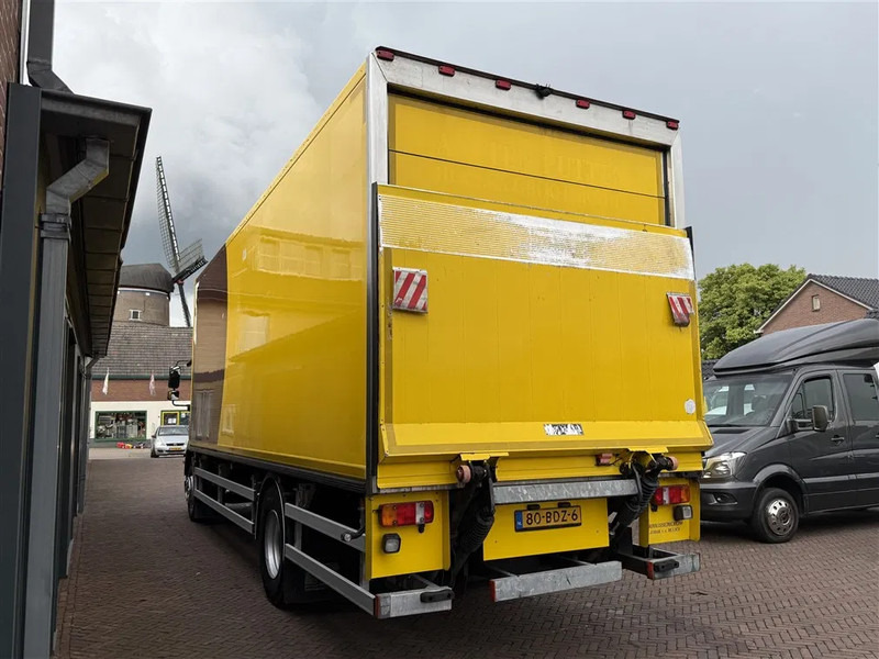 MAN TGM 18.250 Euro 6 Carr Sup 750 Cam Lbw 2 Ton Loadcap 10 Ton Cam - Camião isotérmico: foto 4 MAN TGM 18.250 Euro 6 Carr Sup 750 Cam Lbw 2 Ton Loadcap 10 Ton Cam - Camião isotérmico: foto 4