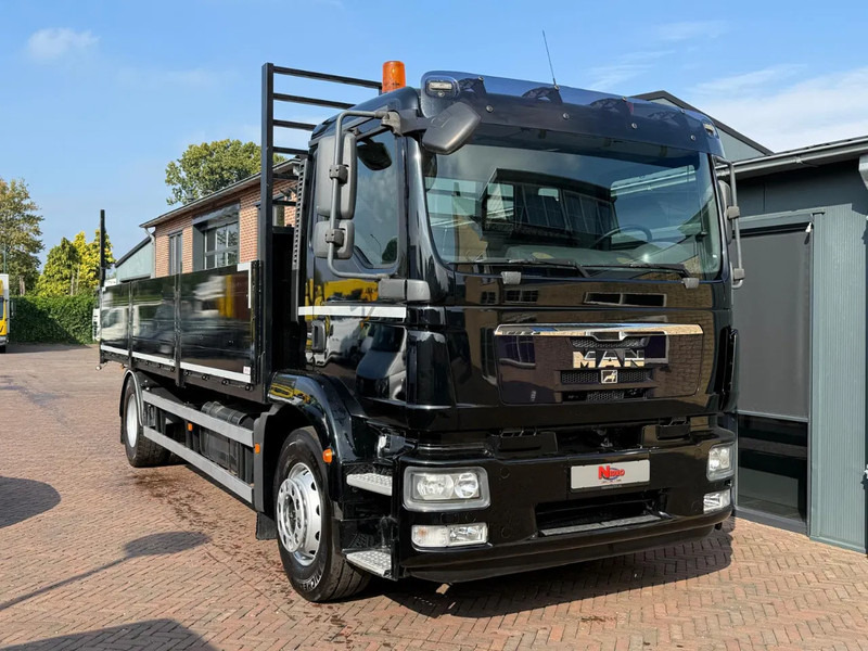 MAN TGM 18.290 Open Laadbak Kooiaap Aansluiting 11 Ton laadvermogen - Camião de caixa aberta/ Plataforma: foto 2 MAN TGM 18.290 Open Laadbak Kooiaap Aansluiting 11 Ton laadvermogen - Camião de caixa aberta/ Plataforma: foto 2
