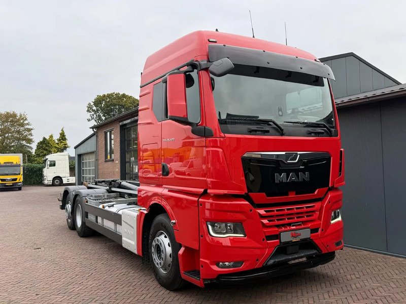 MAN TGX 26.470 Haakarm VDL 21.T Bed Fridge Smart Select - Camião transportador de contêineres/ Caixa móvel: foto 1 MAN TGX 26.470 Haakarm VDL 21.T Bed Fridge Smart Select - Camião transportador de contêineres/ Caixa móvel: foto 1