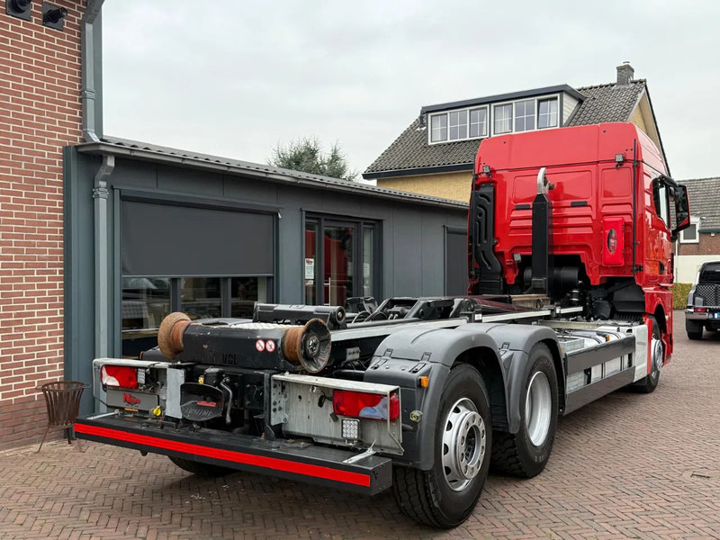 MAN TGX 26.470 Haakarm VDL 21.T XLX Bed Fridge Smart Select Only 133.000KM! - Camião transportador de contêineres/ Caixa móvel: foto 2 MAN TGX 26.470 Haakarm VDL 21.T XLX Bed Fridge Smart Select Only 133.000KM! - Camião transportador de contêineres/ Caixa móvel: foto 2