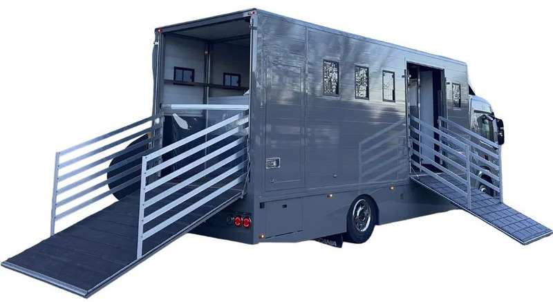 Scania P250 Horse Truck - Camião de transporte de cavalos: foto 3 Scania P250 Horse Truck - Camião de transporte de cavalos: foto 3