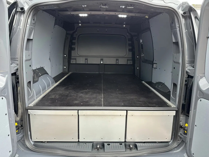 Volkswagen Caddy Cargo 2.0 TDI Comfort - Furgão compacto: foto 4 Volkswagen Caddy Cargo 2.0 TDI Comfort - Furgão compacto: foto 4