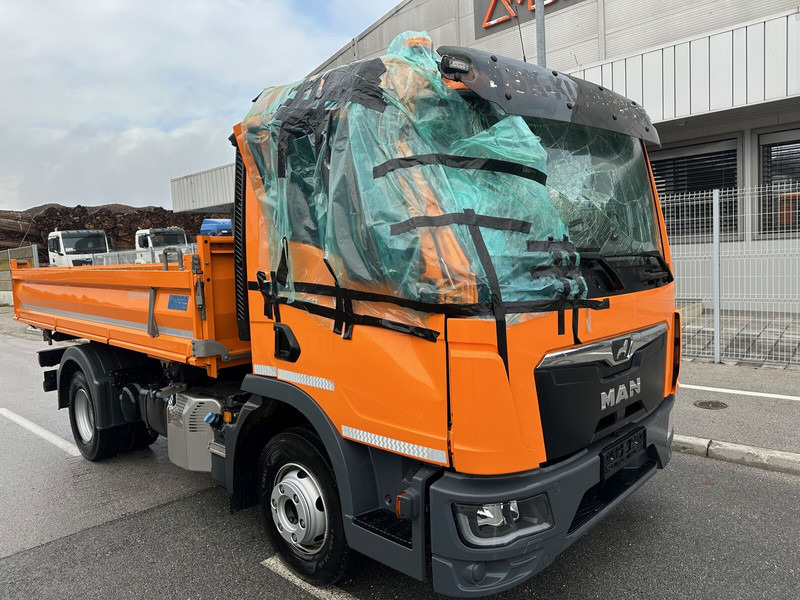 MAN TGL 12.250 4X2 BB CH Kiper - Camião basculante: foto 3 MAN TGL 12.250 4X2 BB CH Kiper - Camião basculante: foto 3