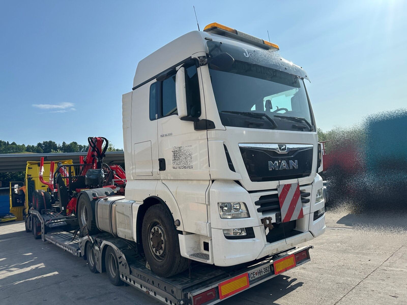 MAN TGX 18.500 4X4 Hydrodrive OKVARA MOTORJA - Tractor: foto 1 MAN TGX 18.500 4X4 Hydrodrive OKVARA MOTORJA - Tractor: foto 1