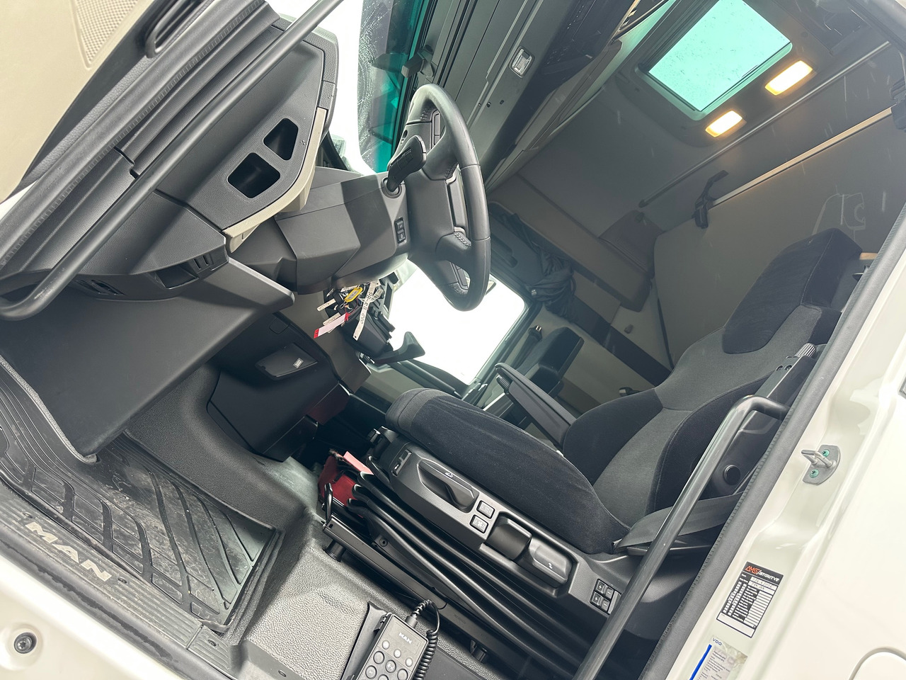MAN TGX 18.580 4X2 BLS Intarder LED - Tractor: foto 5 MAN TGX 18.580 4X2 BLS Intarder LED - Tractor: foto 5