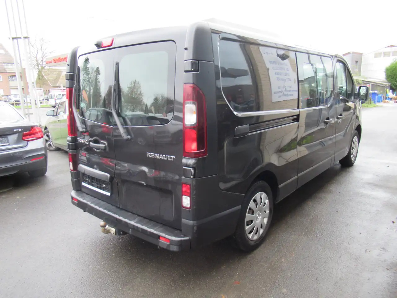 Renault Trafic DBLE CAB L2 AIRCO NAVI CRUISE 14800€+TVA - Carrinha cabine dupla: foto 2 Renault Trafic DBLE CAB L2 AIRCO NAVI CRUISE 14800€+TVA - Carrinha cabine dupla: foto 2