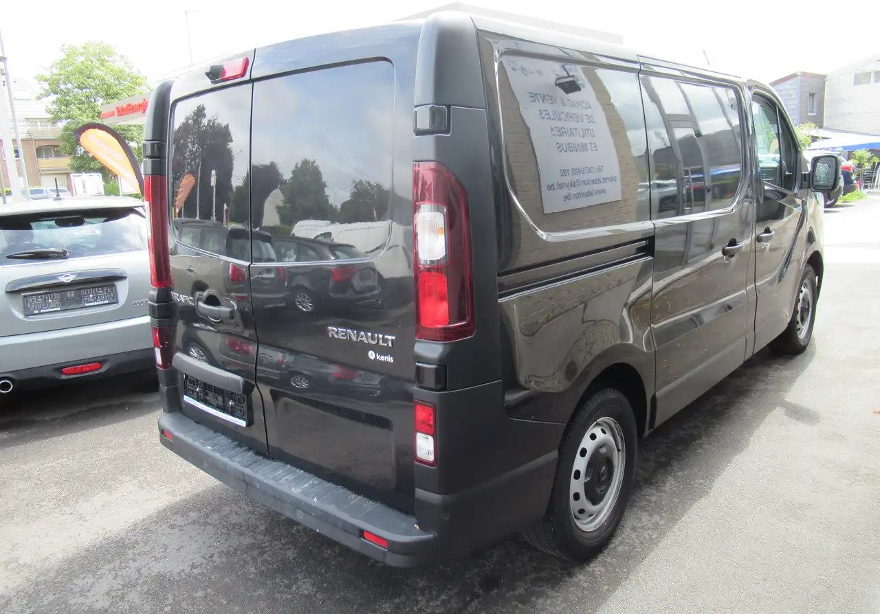 Renault Trafic L1H1 clim, navi cruise 14800€+tva/btw - Furgão: foto 2 Renault Trafic L1H1 clim, navi cruise 14800€+tva/btw - Furgão: foto 2