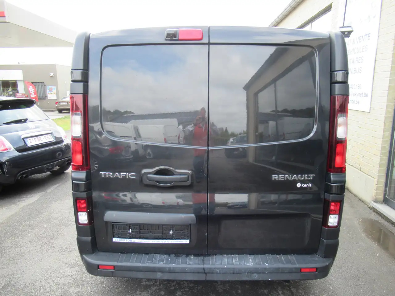Renault Trafic L1H1 clim, navi cruise 14800€+tva/btw - Furgão: foto 4 Renault Trafic L1H1 clim, navi cruise 14800€+tva/btw - Furgão: foto 4
