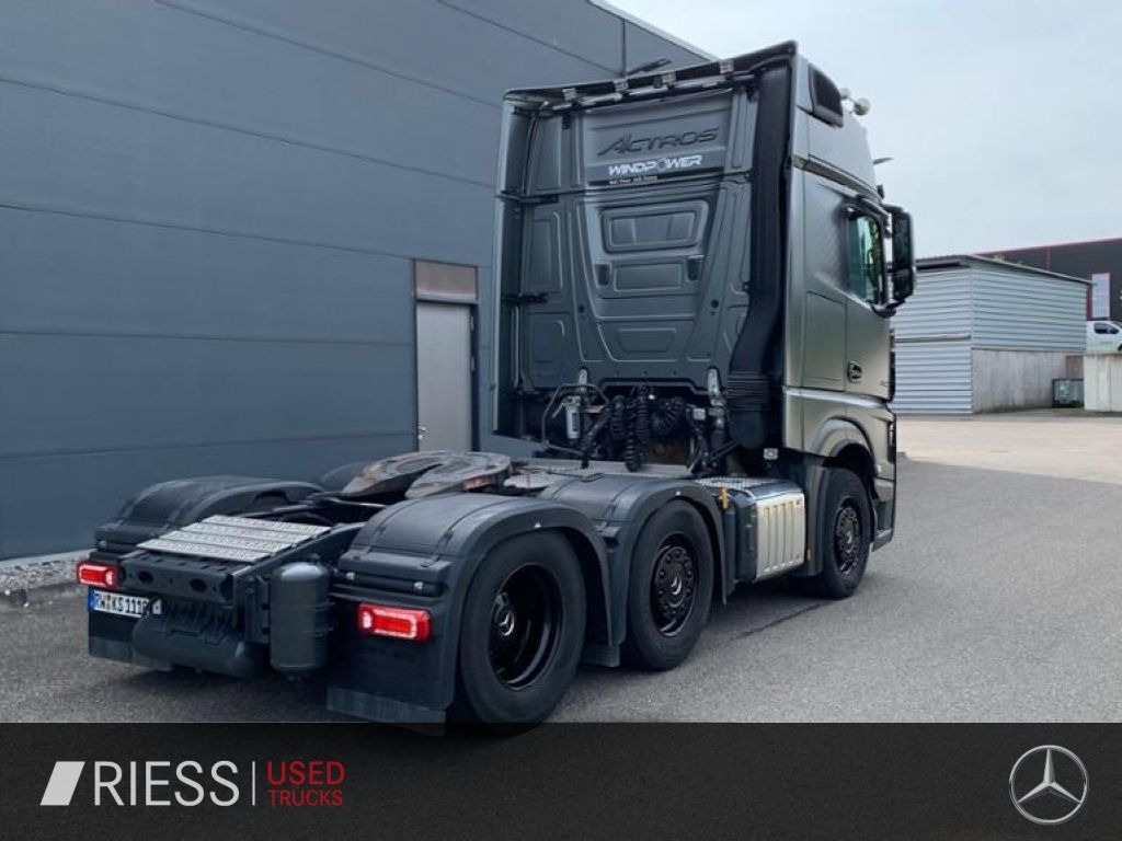 Mercedes-Benz Actros Edition 2 BiXenon KlimaA Navi Massage - Tractor: foto 3 Mercedes-Benz Actros Edition 2 BiXenon KlimaA Navi Massage - Tractor: foto 3