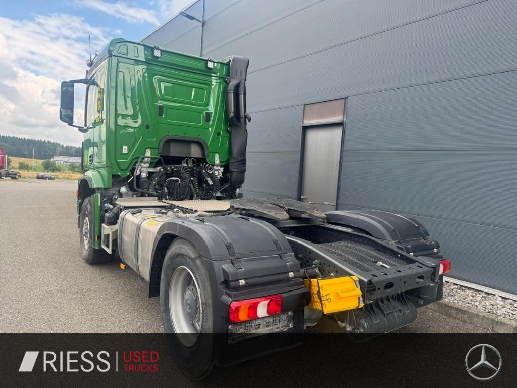 Mercedes-Benz Arocs 1851 HAD Retarder Navi STH AUT DynLicht - Tractor: foto 3 Mercedes-Benz Arocs 1851 HAD Retarder Navi STH AUT DynLicht - Tractor: foto 3